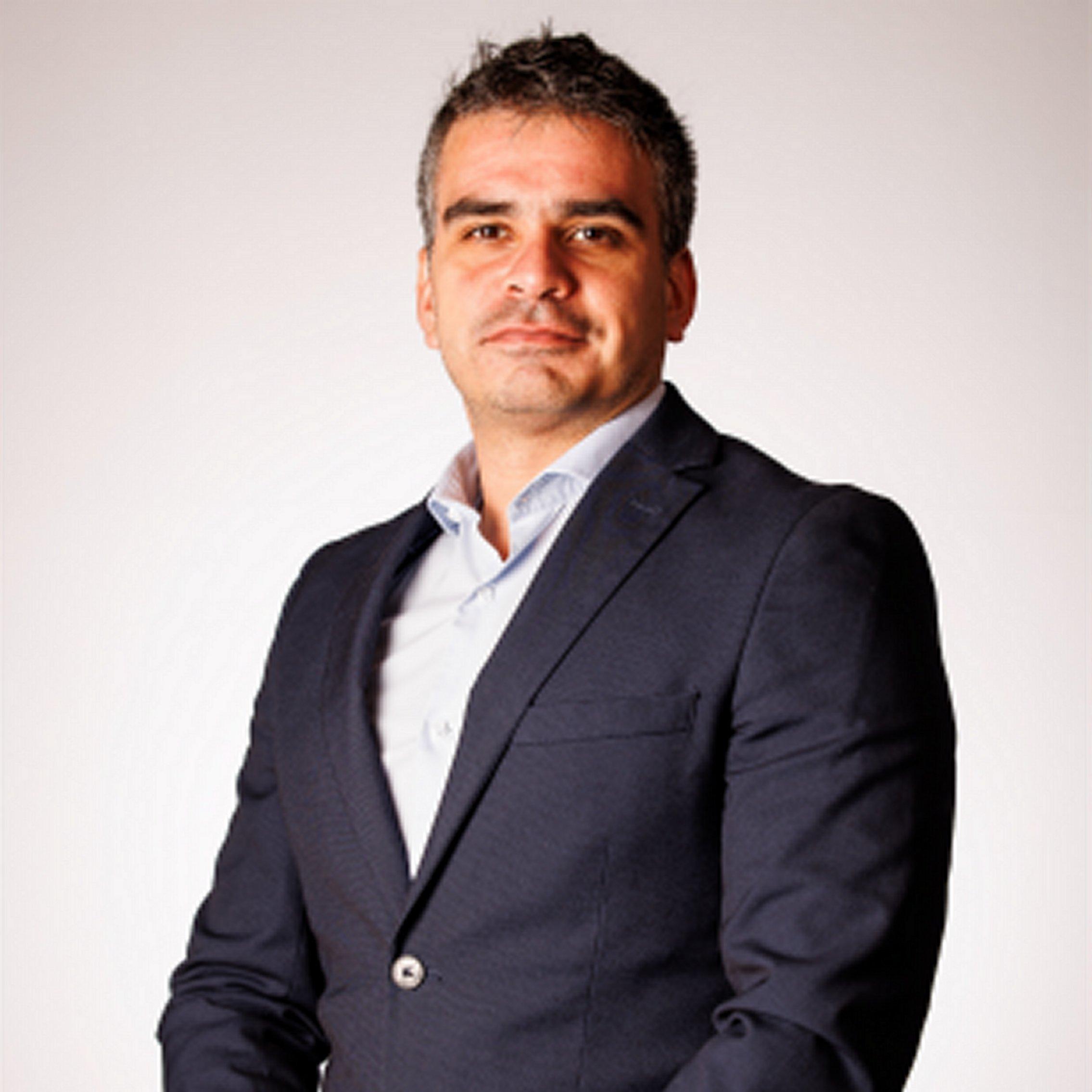 Mg. Lic. Humberto Ponce de León