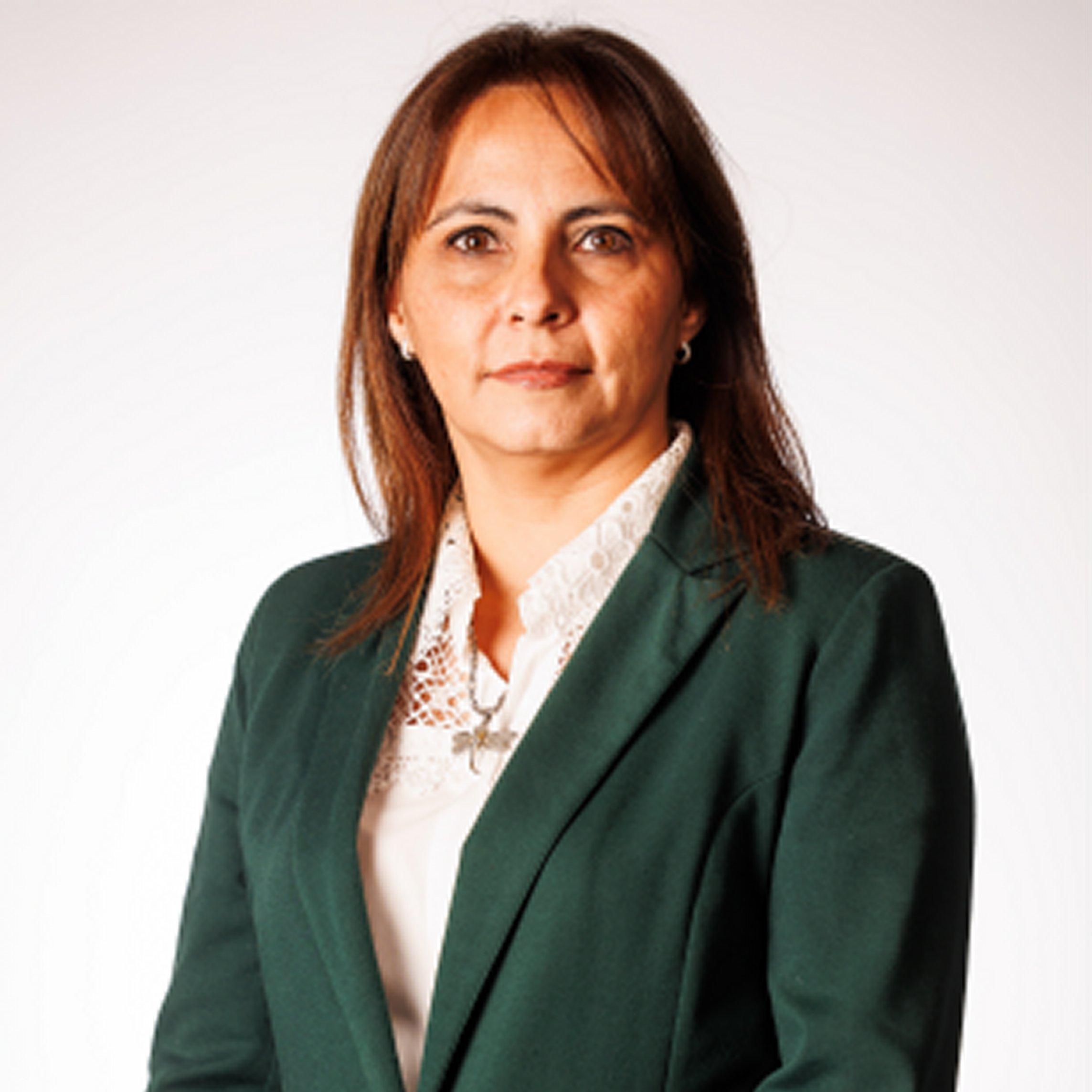 C.P.N. Silvina Usandivaras