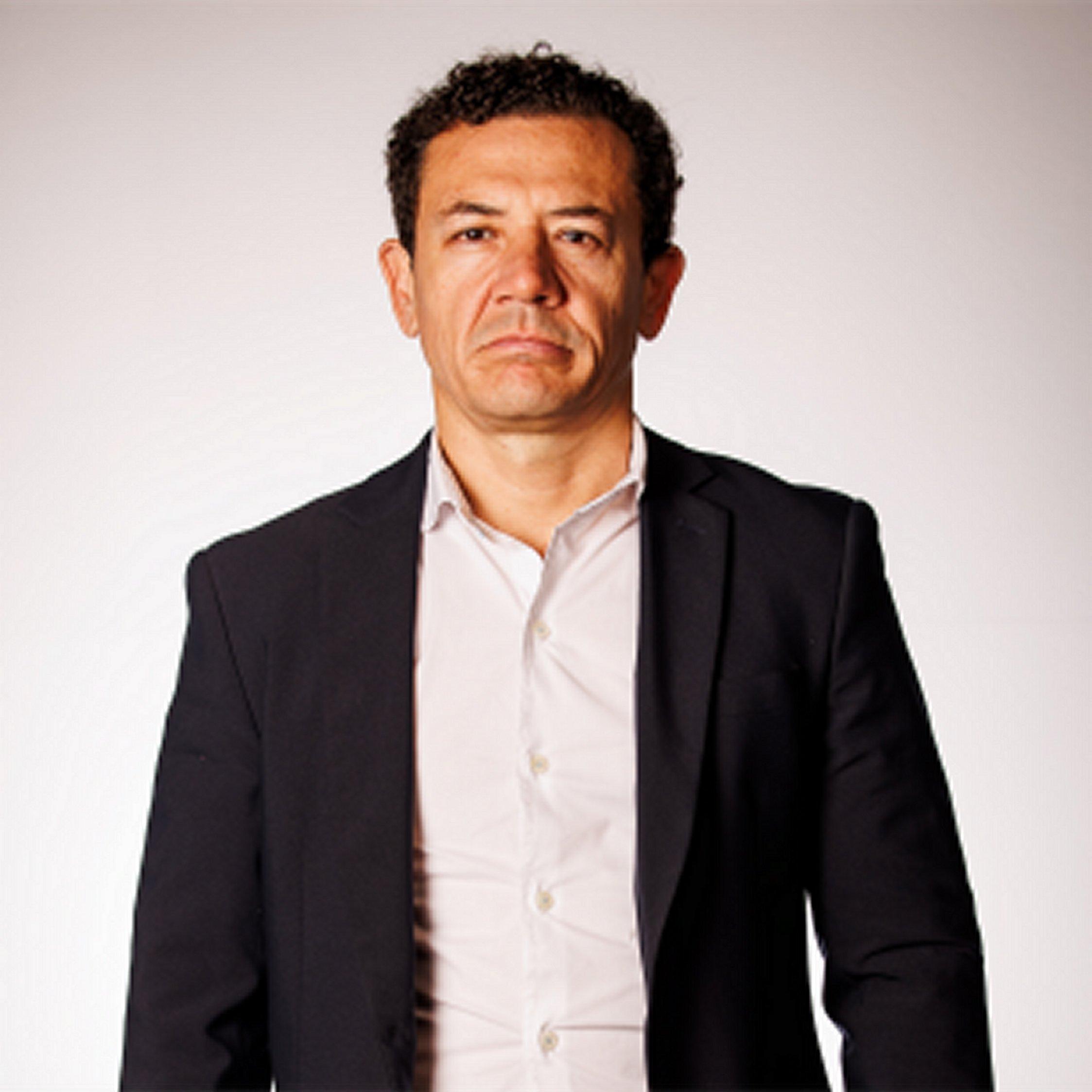Dr. Conrado Mosqueira