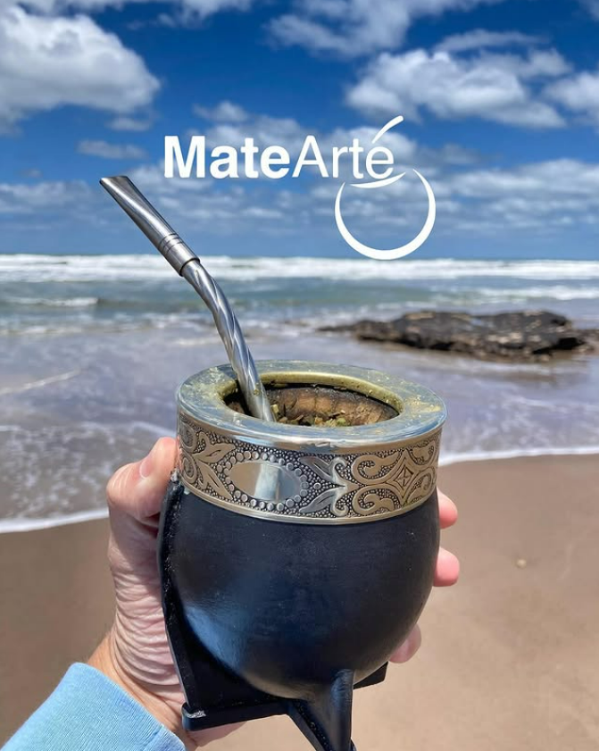 MATES FORRADOS EN CUERO